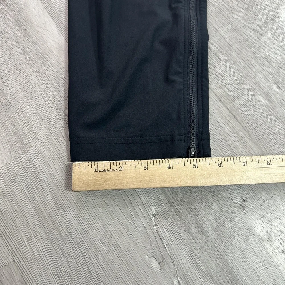 Under Armour Track Pants Mens Medium Black Woven Zip Hem Ventilated 1370428